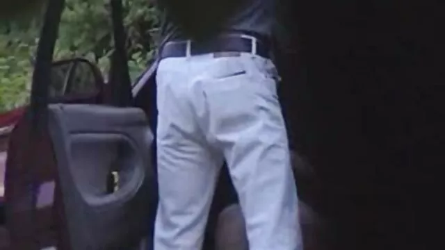 日本人，抚摸，湖，然后用润滑剂舔手指 金发肛交