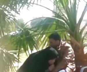 妹妹的猫在早上做爱的假. 无尽的肛门饼