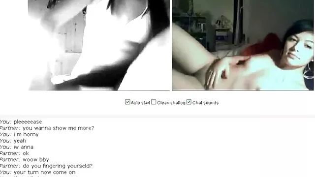 你和你的女朋友上床后，他们去了大海和游泳池。 哥哥妹妹肛门