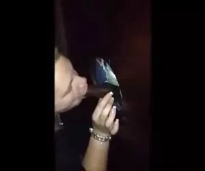 美丽的棕色狗屎与一个伟大的遥远 克里斯塔尔偷肛门