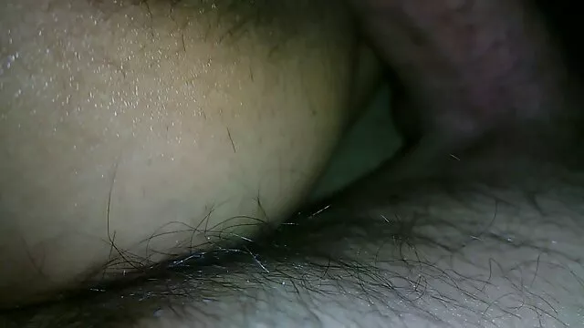 主渔夫抓住公鸡在振动器(整个王国。) 蒂亚玲肛门