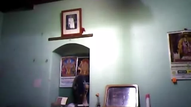 狗的风格是他的屁股视频的最终图像 业余肛门三人行