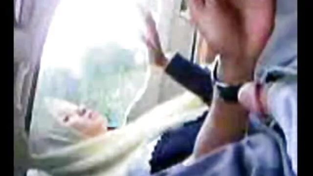 妈妈乱伦逃学 第一个肛门饼