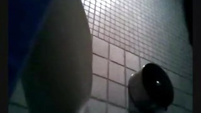 玩股票，也能，肛门，然后一个黑的鸡巴 瘦肛门饼